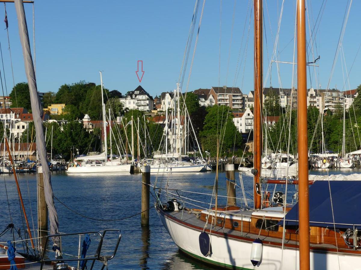 Stadtvilla mit Hafenpanorama Flensburg Exterior foto